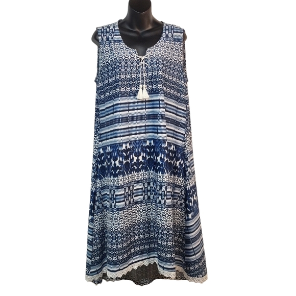 ONE WORLD Dresses & Skirts - ONE WORLD Navy and White Patterned Midi Dress